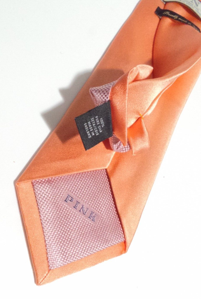 FABULOUS BRAND NEW THOMAS PINK 100 PURE SILK TIE eBay