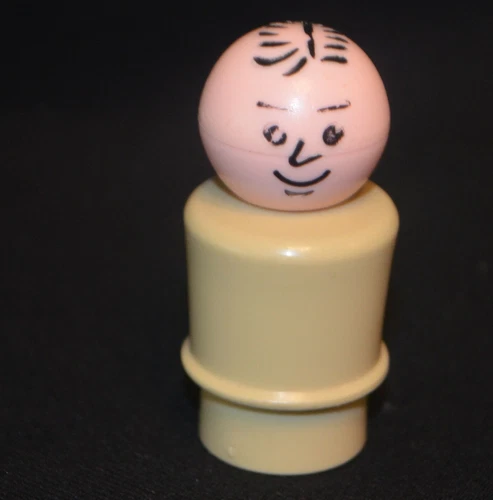 VINTAGE FISHER PRICE LITTLE PEOPLE TAN MAN DAD 933 JETPORT