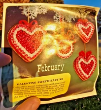 Vtg LeeWards VALENTINE SWEETHEART February Sequin Bead Christmas Ornament Kit