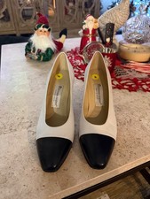Etienne Aigner Marietta Tan Black Classic Leather Pumps Women Sz 8.5 M