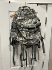 US ARMY ACU ASSAULT PACK 3 DAY MOLLE II BACKPACK  Made in USA with Stiffiner
