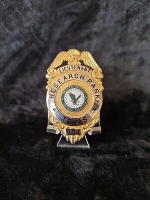 Original Badge ''Lieutenant'' Research Park Texas Hallmark von ''H.Buchlein'' N.J.