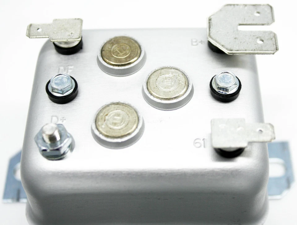 Voltage Regulator Bosch,12~14 Volt, Static State, Porsche 356C & 912 ,New - Image 2 of 3