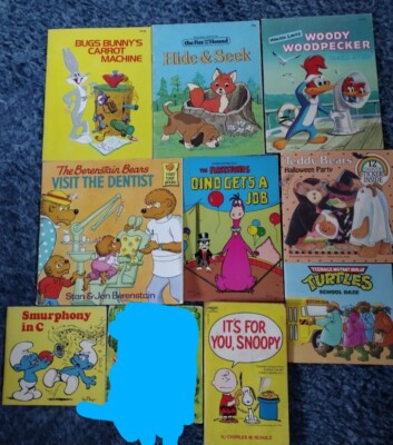 Vtg Lot Of 9 Children's Books..Smurfs, TMNT, Snoopy, Etc..