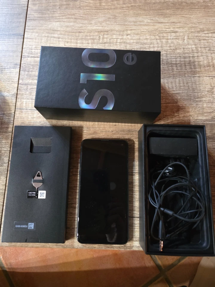 Samsung Galaxy S10e · 128GB, photo 2 sur 2