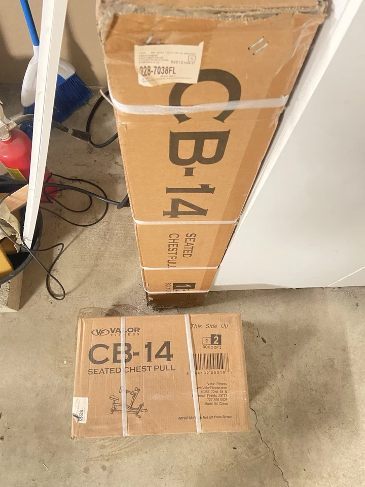 Seated Row Machine - Image 2 of 4