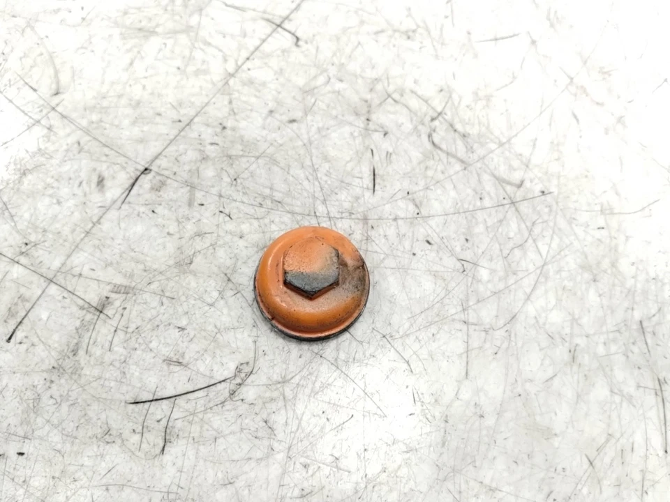 Yamaha R5 1972 72 gasolina combustible cubierta tapa petcock Foto 2 de 4