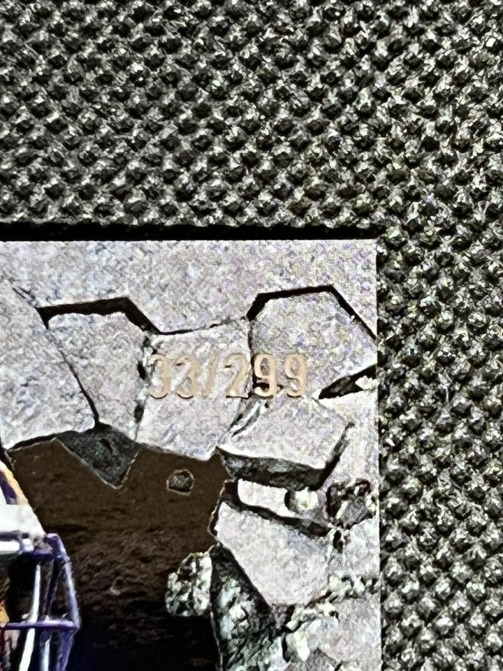 2021 Wild Card Allumination KYLER GORDON RC 33/299 BLUE DRAFT-DRIVEN NIL ROOKIE - Image 3 of 3