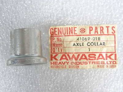 Kawasaki NOS NEW 41069-018 Front Axle Collar Z1 H1 H2 KH