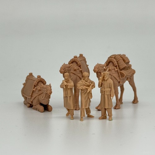1/72 Scale Resin Model 3 Taliban soldiers 3 camels Tabletop Unpainted Miniature - Picture 5 of 8