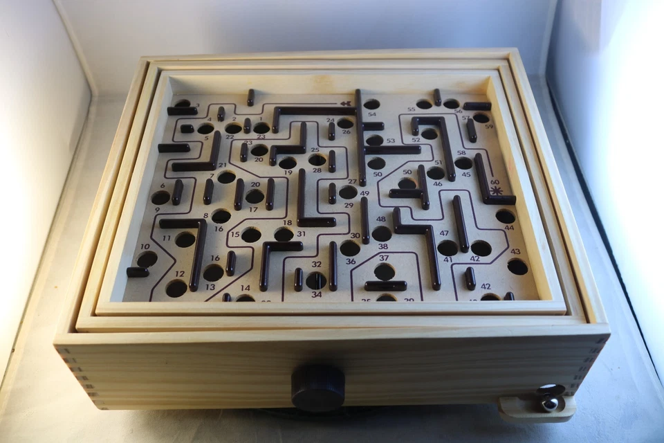Wooden Labyrinth Brio Labyrintspe Made in Sweden Puzzle Box Tested - Image 2 of 4