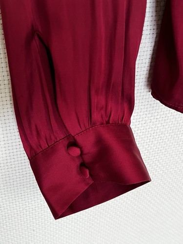 Paige Women’s Ceres Keyhole Blouse Lightweight Silky Knit Mulberry Sz Medium - Picture 6 of 13