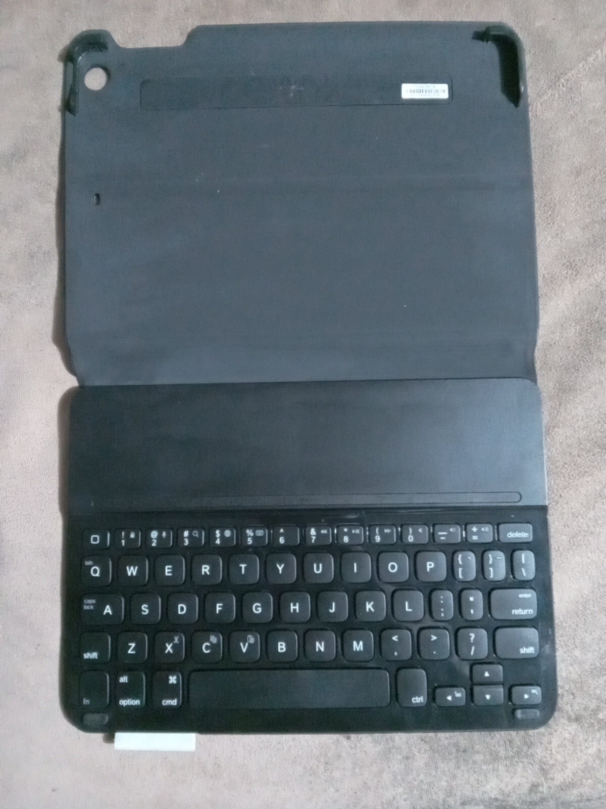 New Logitech Ultrathin Keyboard Folio for Samsung Galaxy Tab 4 10.1 (920-006386)