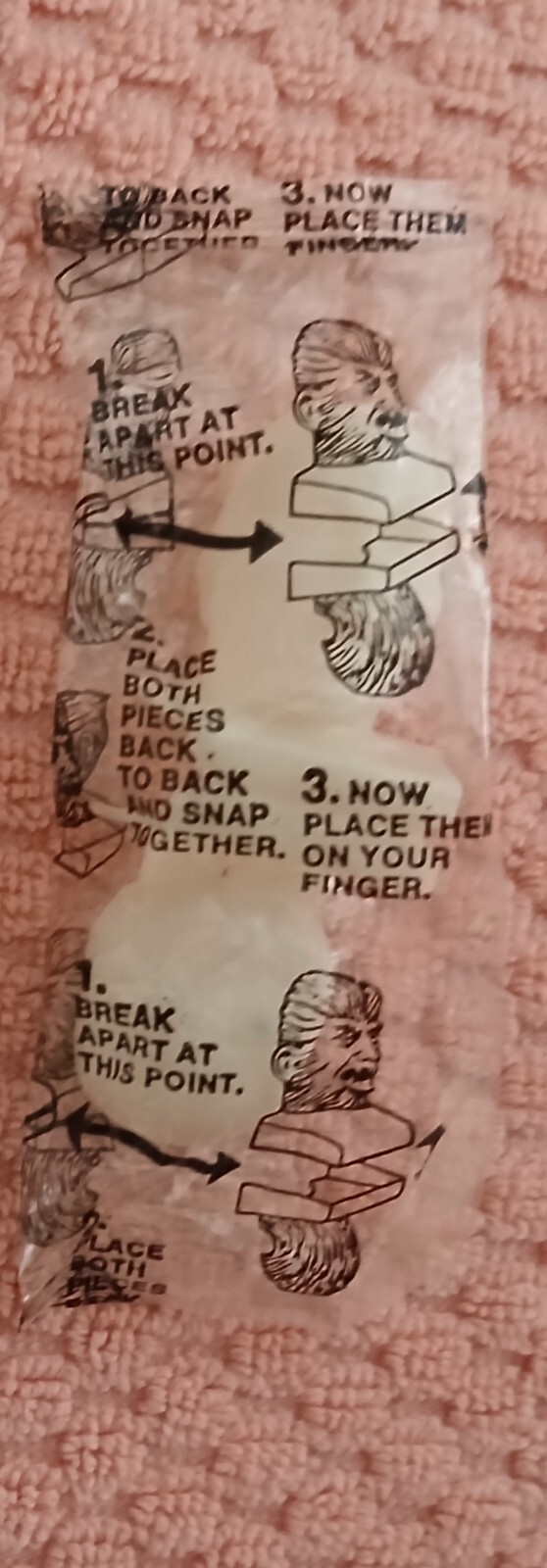 1976 Post Super Sugar Crisp Cereal Monster Glow Finger Puppet Aurora  PHANTOM