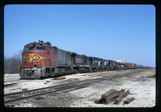 Santa Fe ATSF U30CG U33C GP38 U30B U25B Chilcthe Scene Original Kodachrome Slide