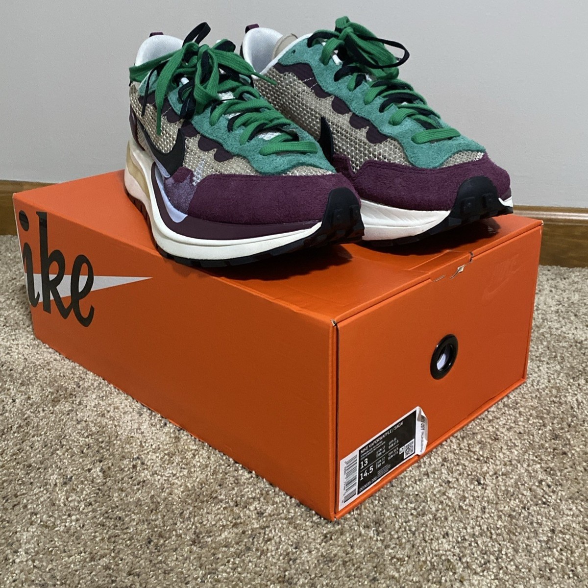 sacai snkrs