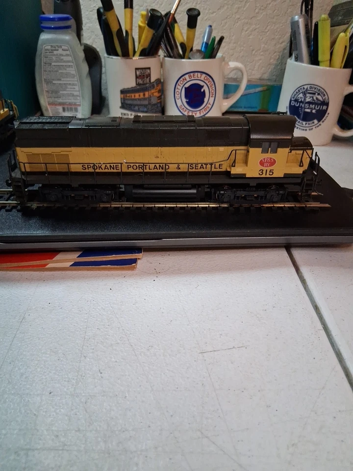 Escala HO Atlas RS3 Spokane Portland e Seattle com DCC. - Imagem 4 de 4