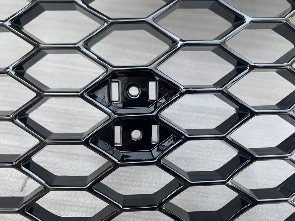 RS Style Front Bumper Honeycomb Grille Chrome Rings for Audi A4 S4 B8 2009-2012 Foto 4 de 4