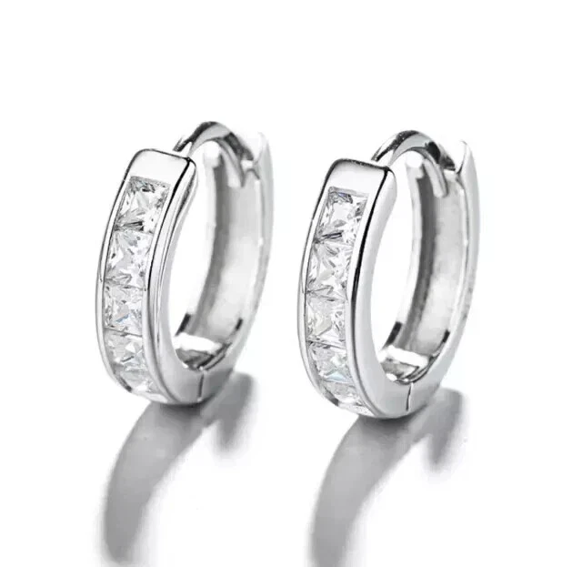 2.00CT Tester Pass Moissanite Small Huggies Hoop Earrings 14K White Gold Plated - Image 2 of 4
