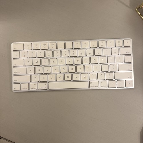 Apple A1644 Wireless Magic Keyboard 2 MLA22LL/A & A1657 Magic Mouse 2 MLA02LL/A - 第 1/2 張圖片