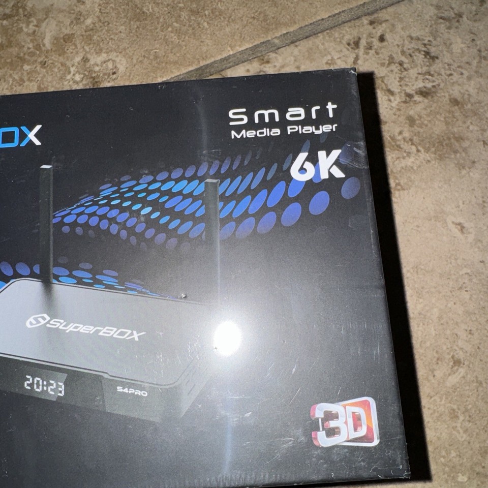 Superbox S4 Pro Smart Media Player READ DESCRIPTION (PARTS OR REPAIR