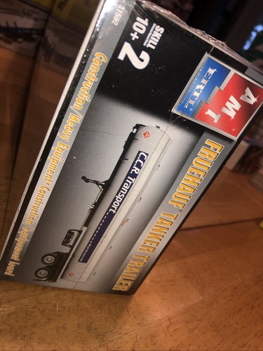 AMT 1/25 MODEL KIT 31552 Fruehauf Tanker Trailer CCR Transport Factory Sealed - Picture 4 of 6