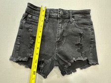Aeropostale women shorts, Vintage high rise shorty style size 00, NEW