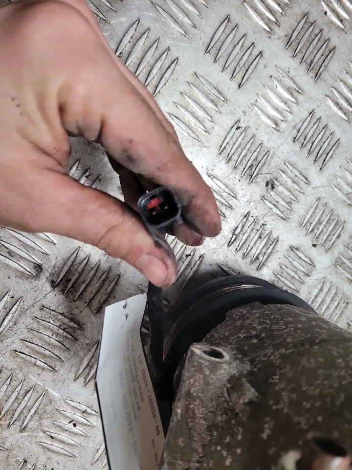 FORD MONDEO MK4 2.0 DIESEL 07-15 AIR CON AC CONDITIONING PUMP 3M5H-19D629-DG - Image 4 of 4