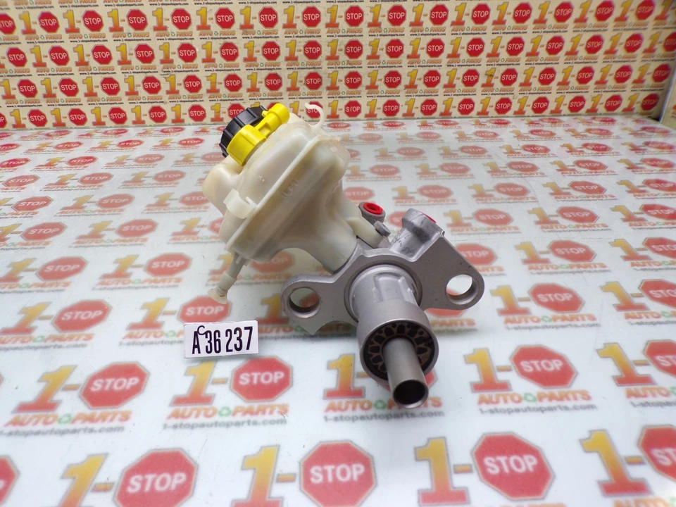 Chevrolet Cruze 2011-2015 freno cilindro maestro 13338444 OEM Foto 2 de 4