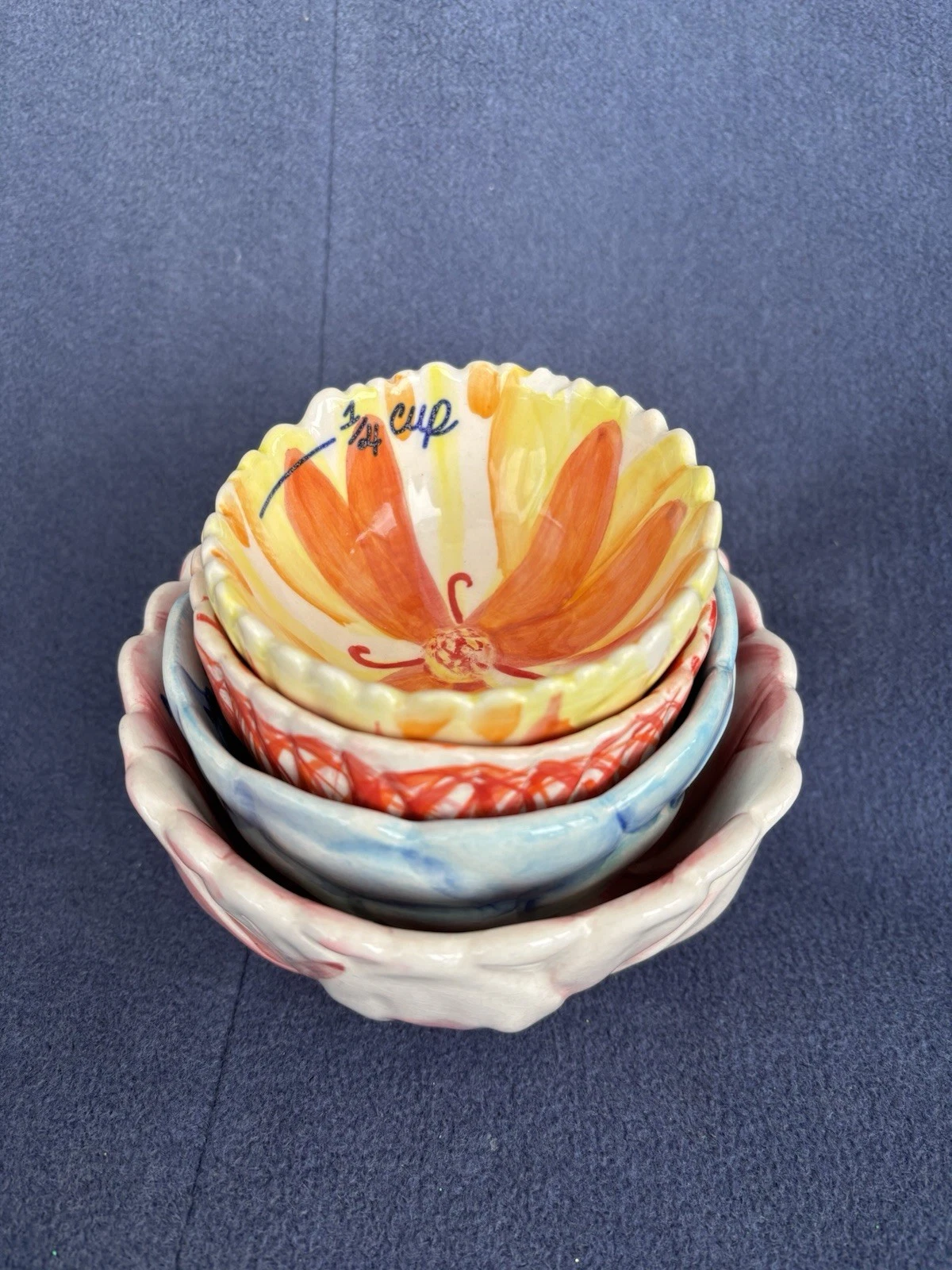 Anthropologie Biscuit Set of 4 Nesting Floral Measuring Cups
Opens in a new window or tab
