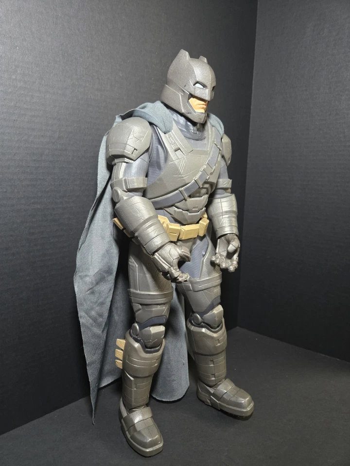Figura de acción de Batman blindada Big Figs de 20 pulgadas 2015 Jakks Pacific Foto 2 de 4