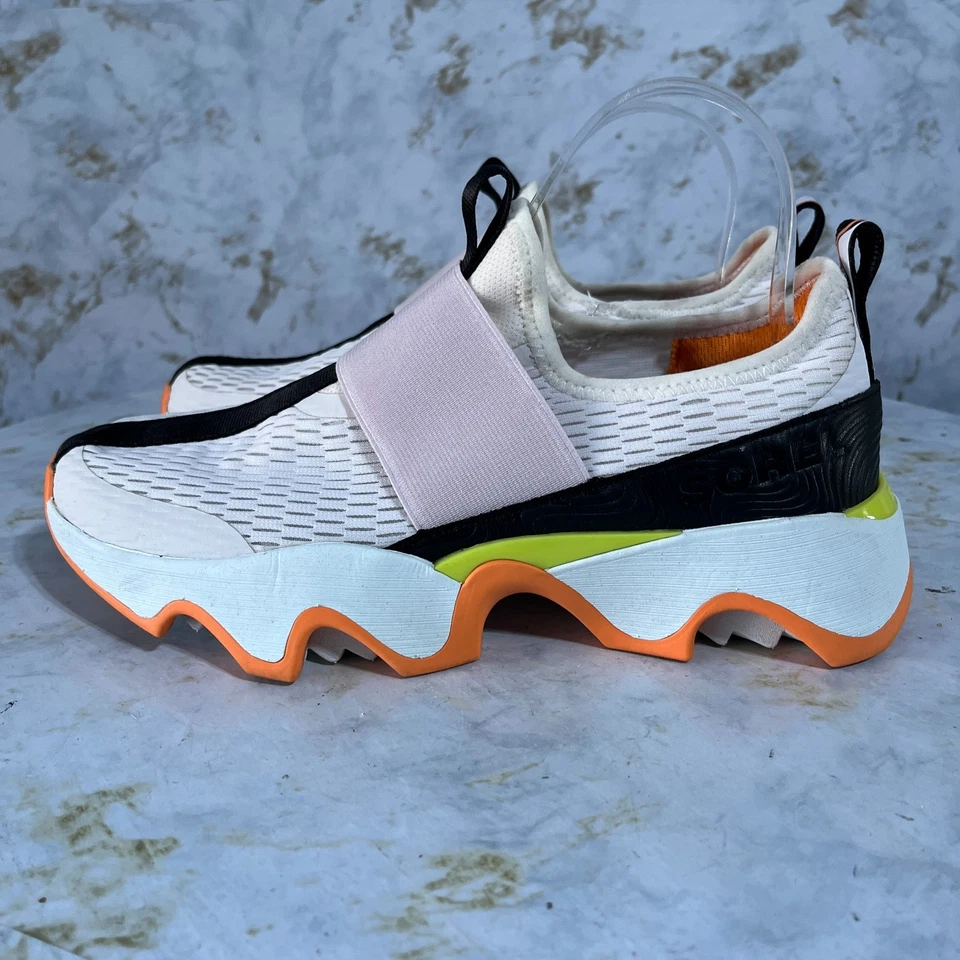 Sorel Kinetic Impact 女式 8.5 码跑步鞋白色粉红色运动鞋 — 第 4/4 张图片