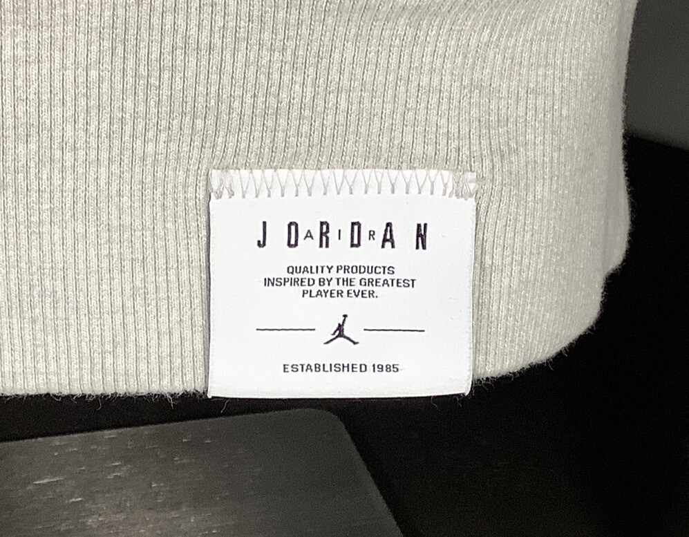 NWT Nike Air Jordan Black Cat Hoodie Light Bone AV2933-072 Men’s Size Small RARE image 7