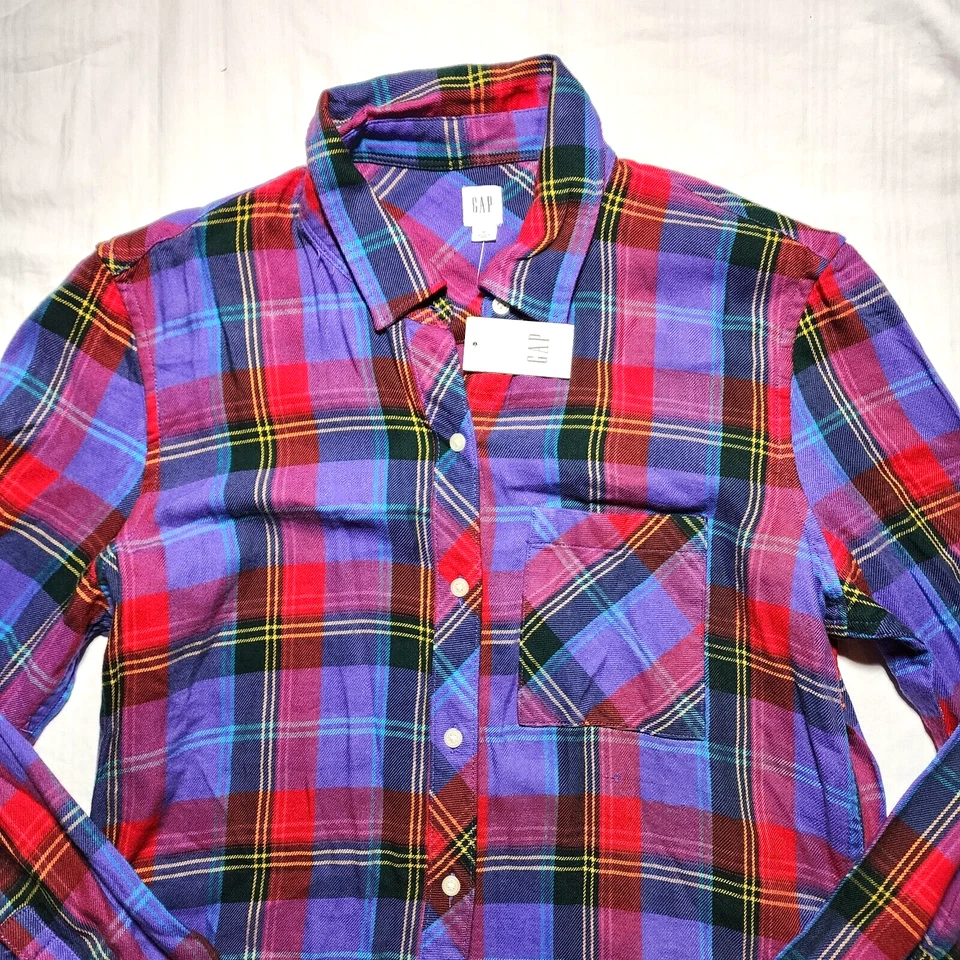 Top GAP para mujer mediano rojo púrpura a cuadros manga larga cuello informal nuevo con etiquetas Foto 2 de 4