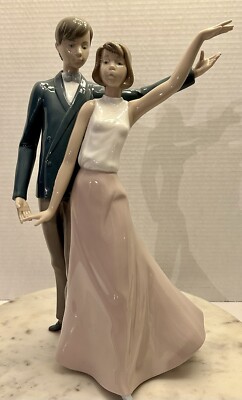 RETIRED Nao Lladro Porcelain Anniversary Couple Figurine #01211 With Box *Rare*