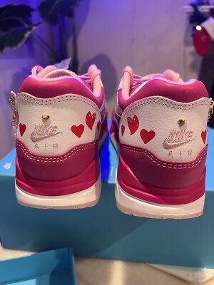 New Nike Air Max 1 