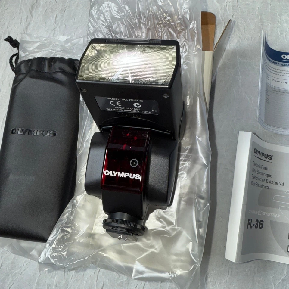 Olympus FL-36 Electronic Flash Speedlight NEW Old Stock NOS Four Thirds TTL - Image 2 of 4