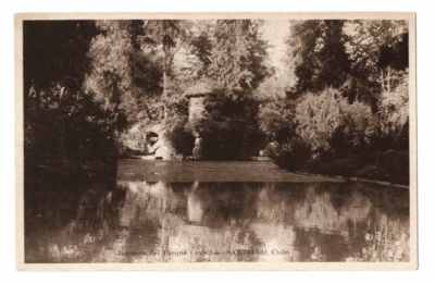 Undated Unused Postcard Jardines del Parque Cousino Santiago Chile