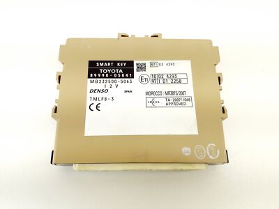 TOYOTA AVENSIS 2010 KESSY KEYLESS ENTRY CONTROL MODULE 89990-05041 / 20805260