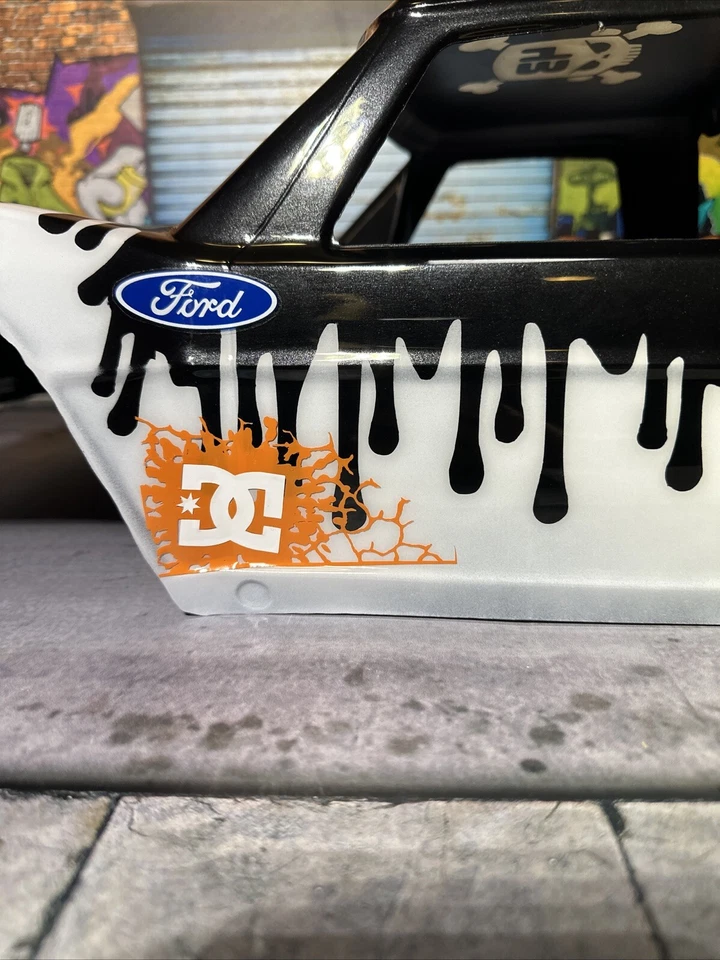 Hoonigan Unlimited desert racer (UDR) Custom Painted 1/7 Scale Body Only F-150 - Image 3 of 4