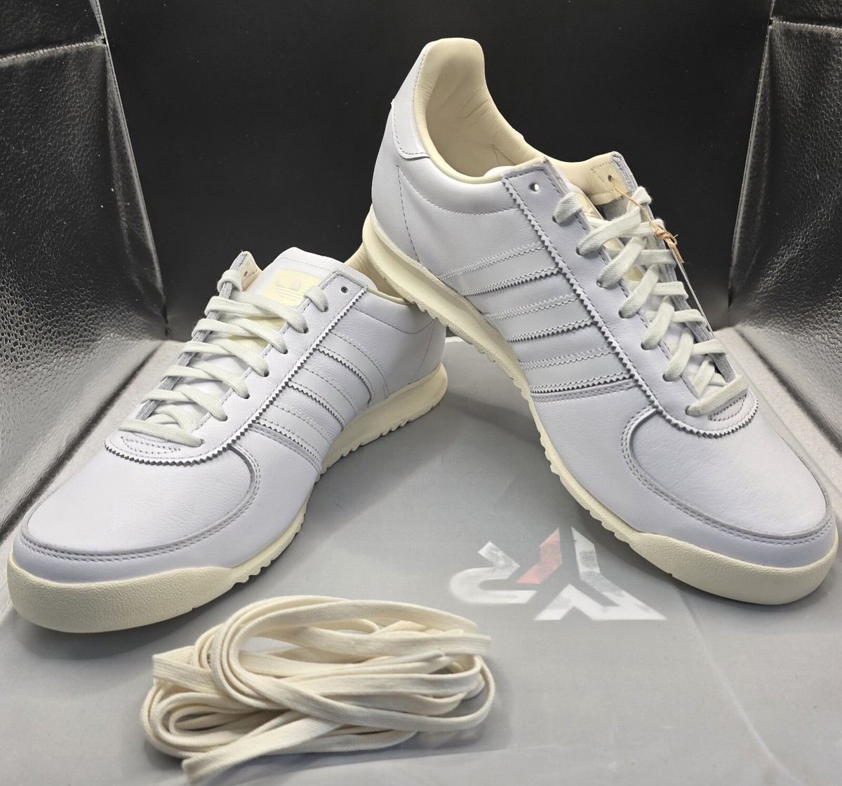Adidas x END Milano MIG White UK 8.5 IF6829 1/500 Limited Edition 