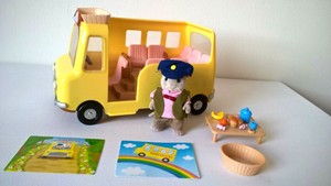 sylvanian families school bus