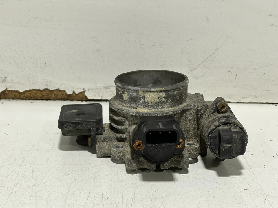 97 Jeep Wrangler TJ Throttle Body 4.0L 6 Cylinder 53030846 CC 3DD - Image 3 of 4