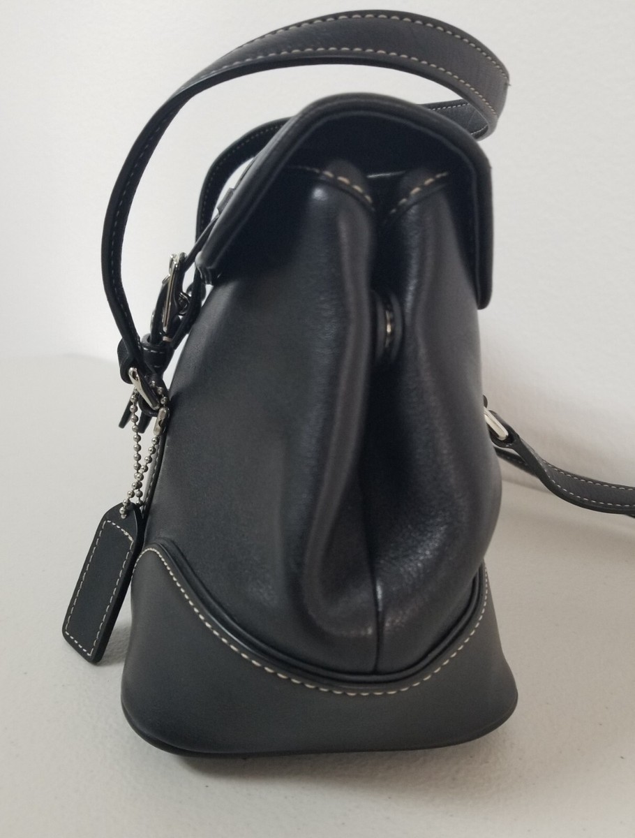 Authenticated COACH #9267 Hamptons Leather Flap Satchel - Smooth Authenticated COACH #9267 Hamptons Leather Flap Satchel - Smooth