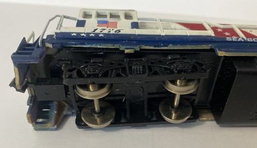 BACHMANN HO SCALE SEABOARD COAST 1776 DIESEL LOCOMOTIVE - Picture 5 of 7