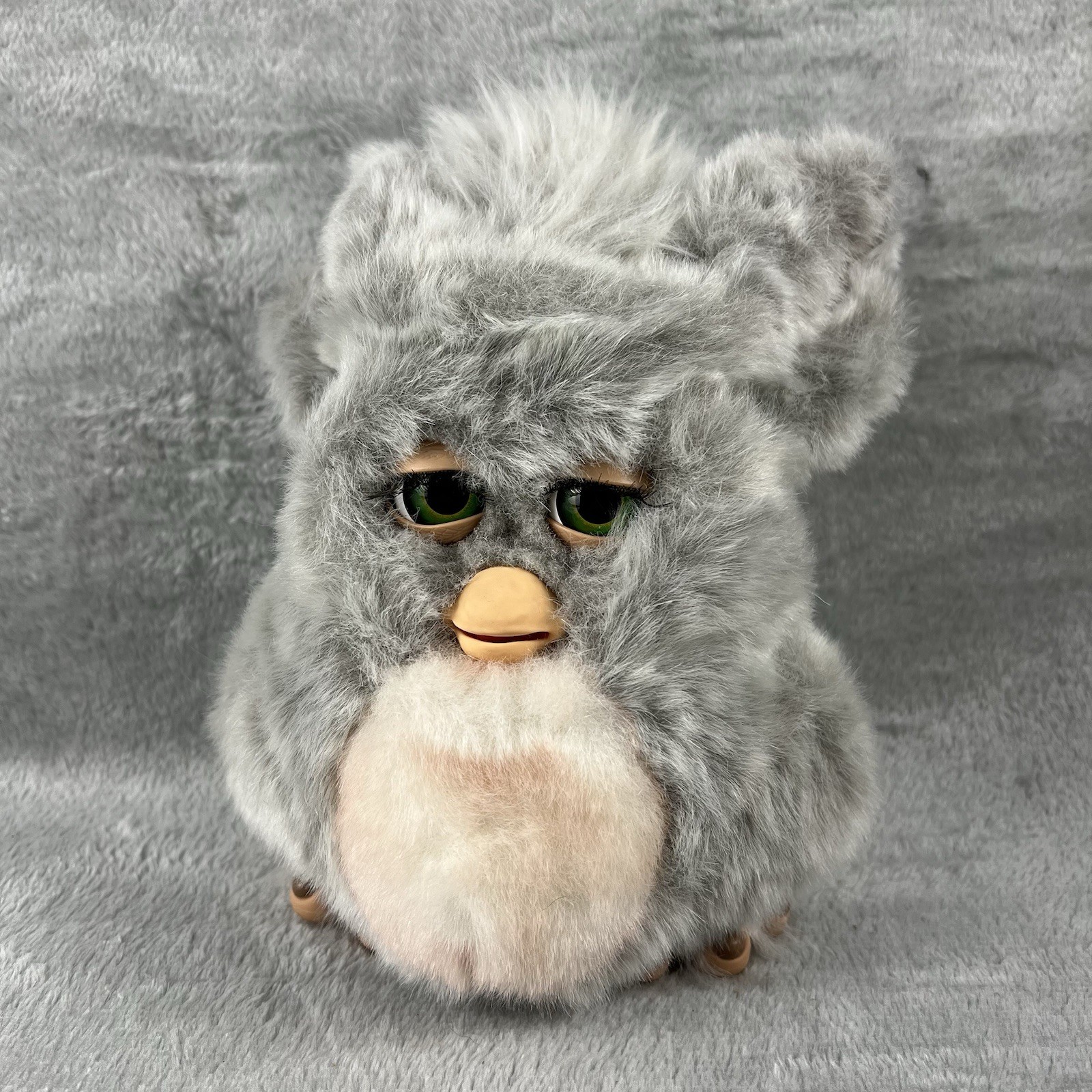 Tiger Electronics Emoto-Tronic Furby 59294 Sleepy Pink 2005 Vintage Tested Works