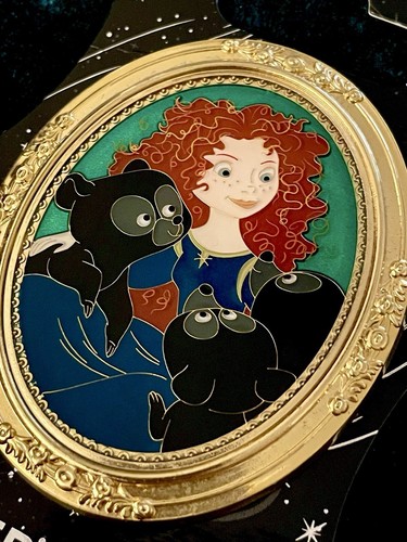Disney WDI Brave Merida with 3 Bear Cub Brothers Gold Frame Oval Pin LE 250 RARE - Picture 2 of 5