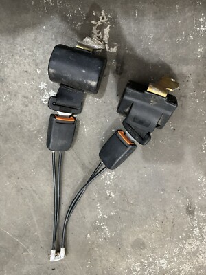 Vw Scirocco Mk2 OEM Rear Seat Belt Pair  533857739 Oem