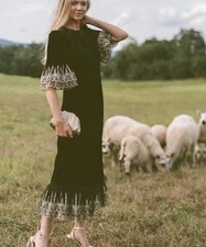 Tuckernuck Pomander Place Black Velvet Lillith Lilith Dress NWT Small S