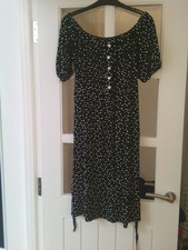 BOOHOO BLACK & WHITE POLKA DOT SKATER DRESS - SIZE 10 - VERY GOOD CONDITION